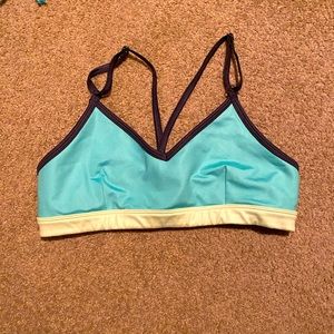 Alo yoga sports bra